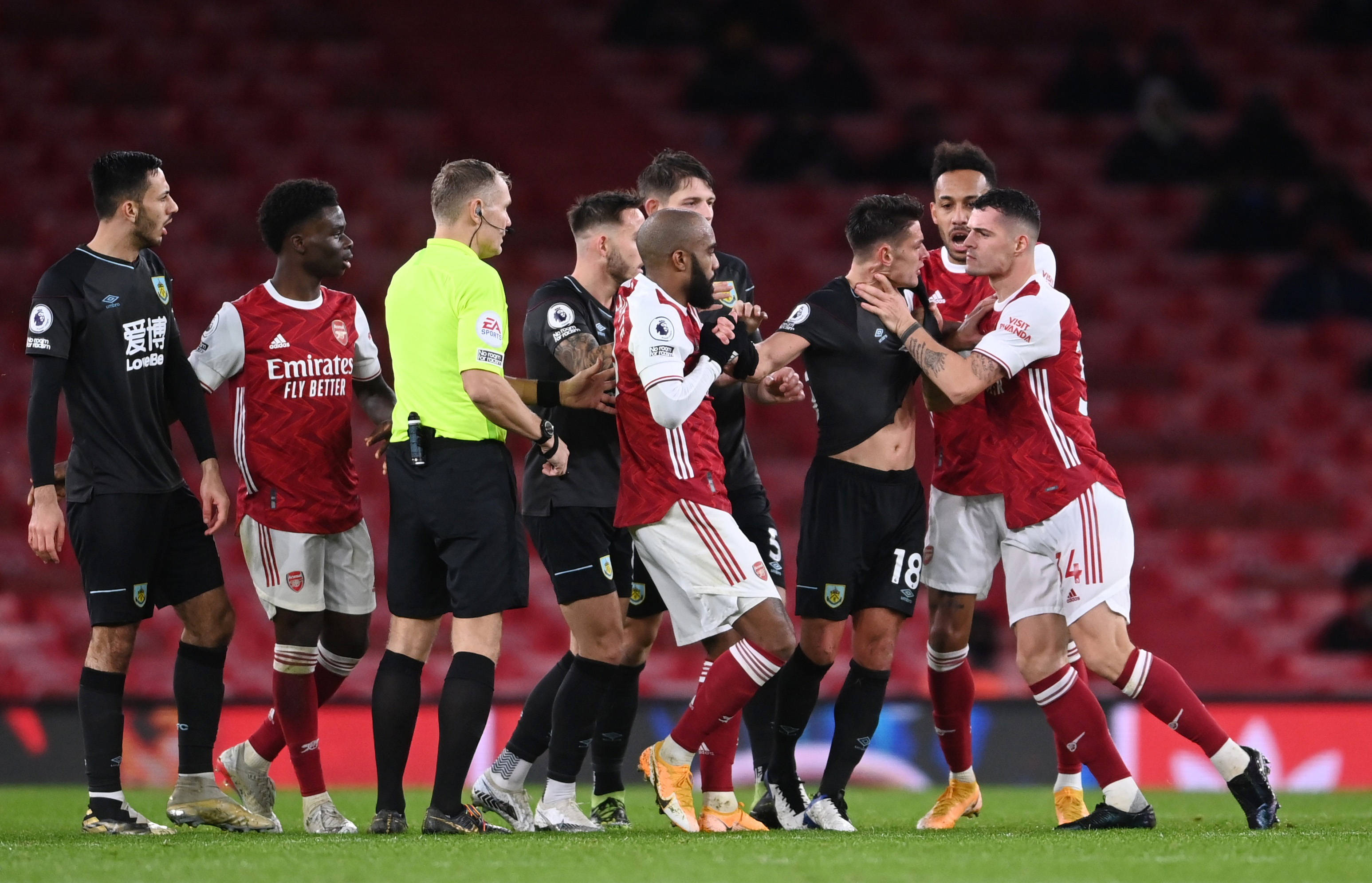 但仍然展现 但仍然展现